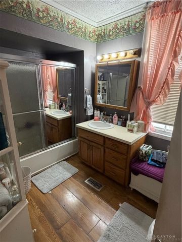 66 High Street, Dayton, OH 45403