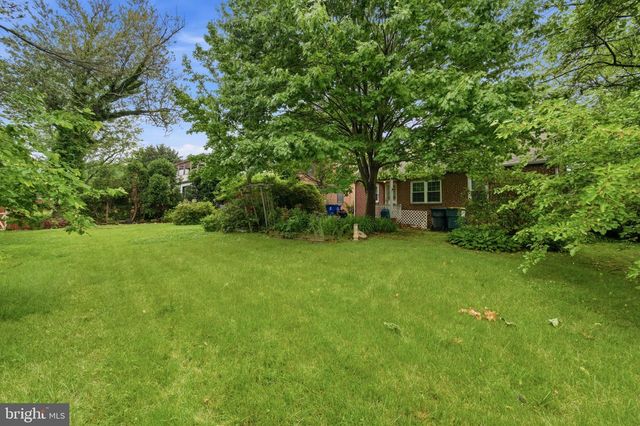 1110 MONTEREY PL, Wilmington, DE 19809