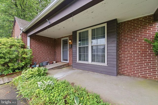 1110 MONTEREY PL, Wilmington, DE 19809