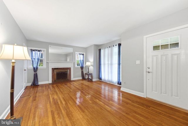 1110 MONTEREY PL, Wilmington, DE 19809