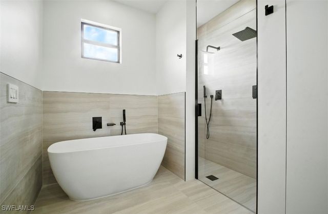 13630 E Allamanda CIR, Port Charlotte, FL 33981