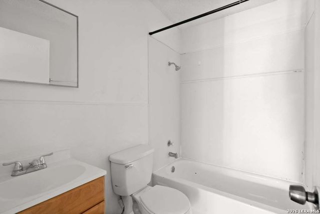 2007 E Drexel Ave, San Antonio, TX 78210