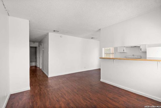 2007 E Drexel Ave, San Antonio, TX 78210