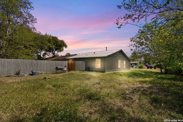 2007 E Drexel Ave, San Antonio, TX 78210