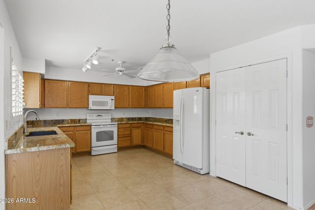 8839 E FLORIADE Drive, Scottsdale, AZ 85260