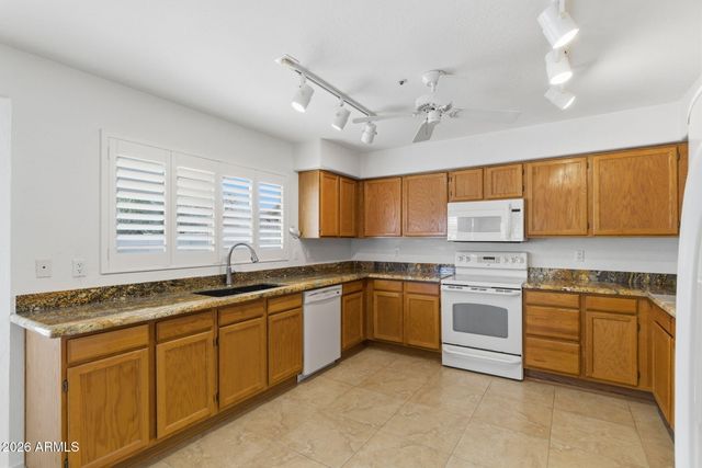 8839 E FLORIADE Drive, Scottsdale, AZ 85260