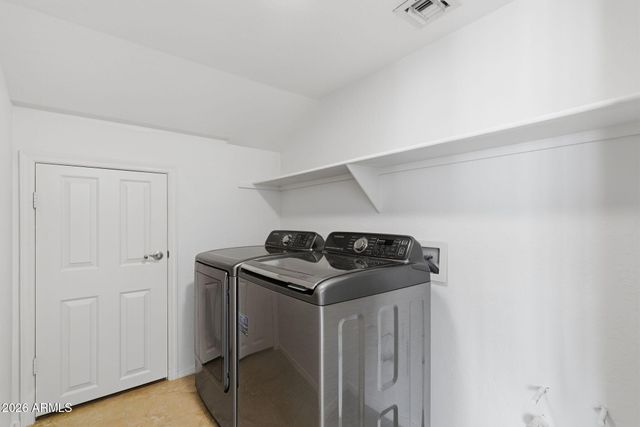 8839 E FLORIADE Drive, Scottsdale, AZ 85260