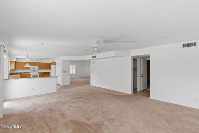 8839 E FLORIADE Drive, Scottsdale, AZ 85260