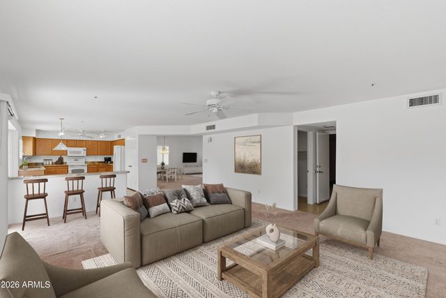 8839 E FLORIADE Drive, Scottsdale, AZ 85260