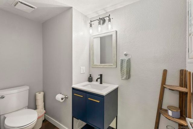 5459 Caminito Borde, San Diego, CA 92108