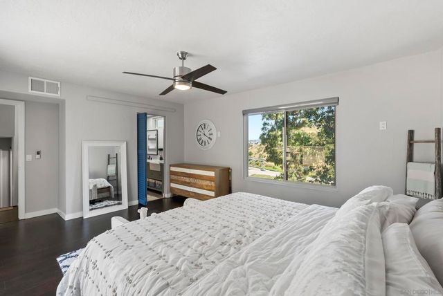 5459 Caminito Borde, San Diego, CA 92108