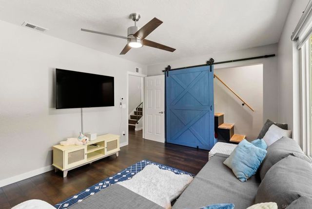 5459 Caminito Borde, San Diego, CA 92108