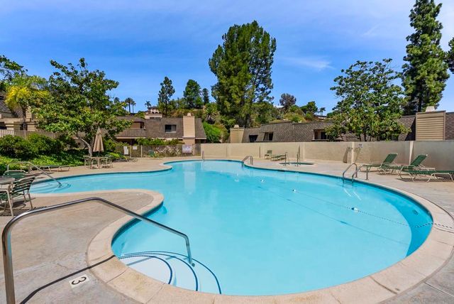 5459 Caminito Borde, San Diego, CA 92108