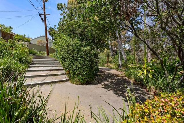 5459 Caminito Borde, San Diego, CA 92108