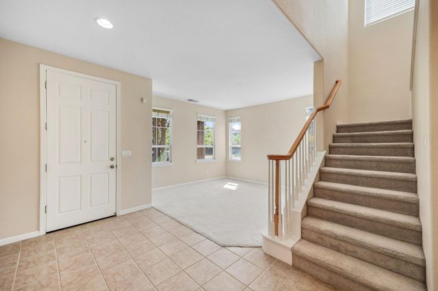 8136 Sienna Loop, Roseville, CA 95678