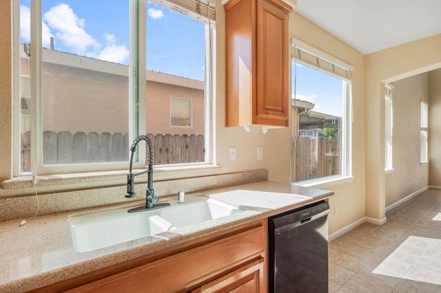 8136 Sienna Loop, Roseville, CA 95678