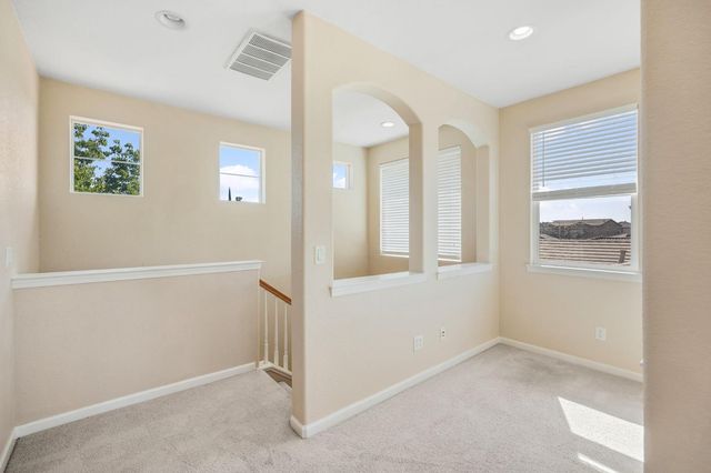 8136 Sienna Loop, Roseville, CA 95678