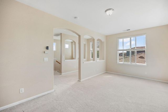 8136 Sienna Loop, Roseville, CA 95678