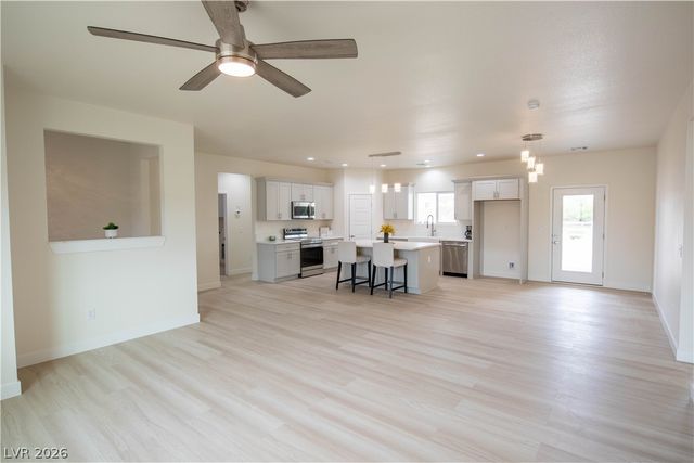 581 Antelope Avenue, Pahrump, NV 89060