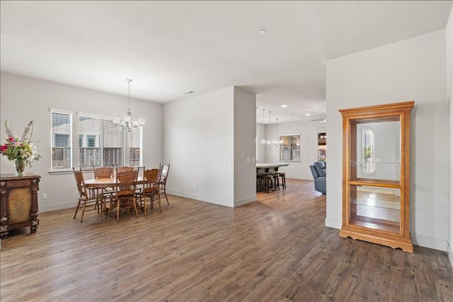 2352 Mustang Dr, Oakdale, CA 95361