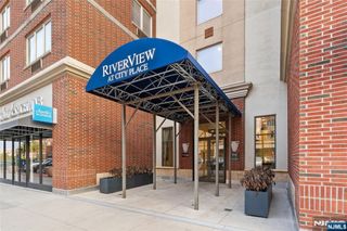 5109 City Place, Edgewater, NJ 07020