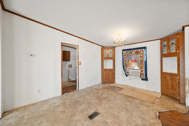 377 NW County Road 2005, Corsicana, TX 75110