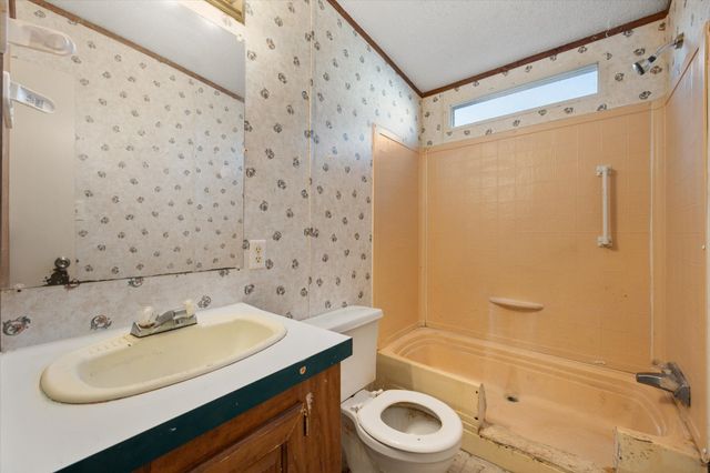 377 NW County Road 2005, Corsicana, TX 75110