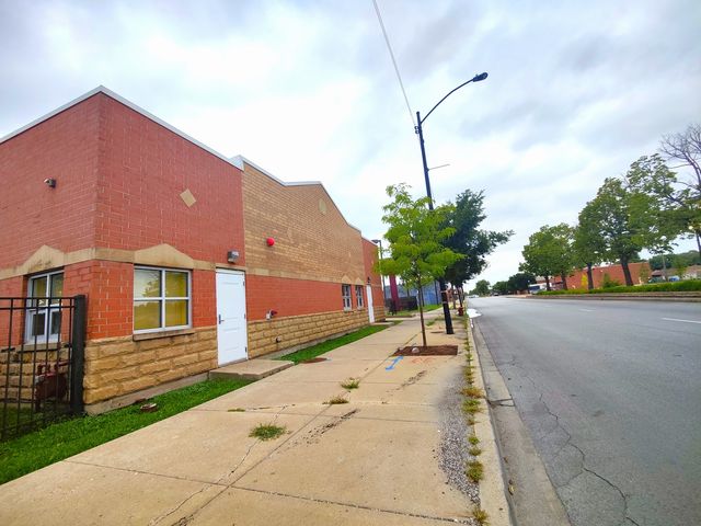 10526 S Halsted Street, Chicago, IL 60628