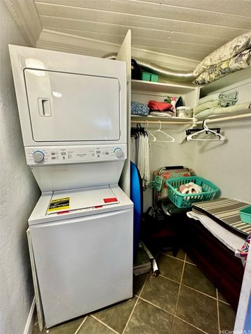 87-561 Farrington Highway 317, Waianae, HI 96792