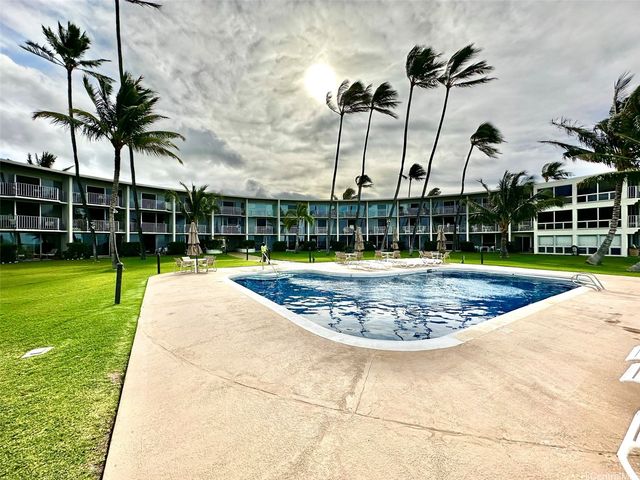 87-561 Farrington Highway 317, Waianae, HI 96792