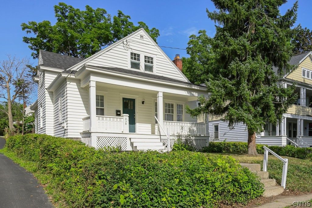 234 Kensington Place, Syracuse, NY 13210