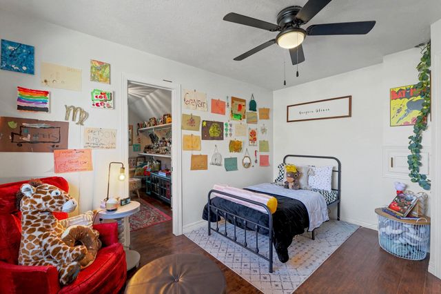 819 S Whippoorwill Rd, Derby, KS 67037