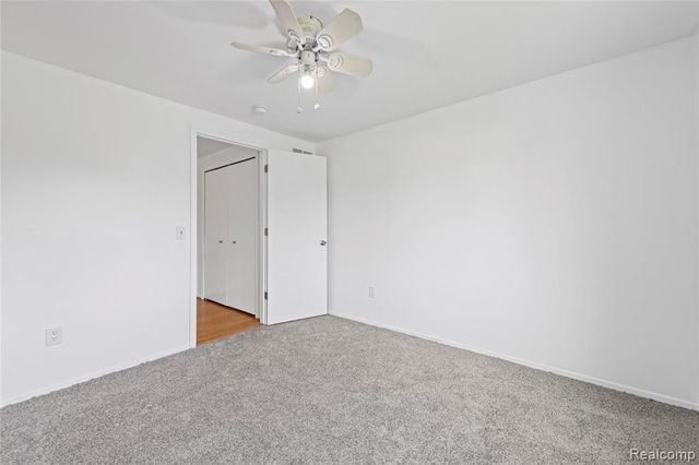 4959 Kingswood Drive, Warren, MI 48092