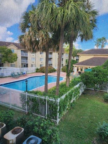 460 S Park 209 209, Hollywood, FL 33021