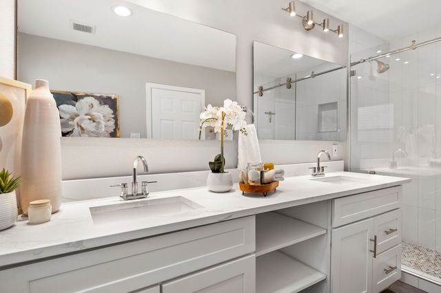 10611 Wyatt Street, Dallas, TX 75218