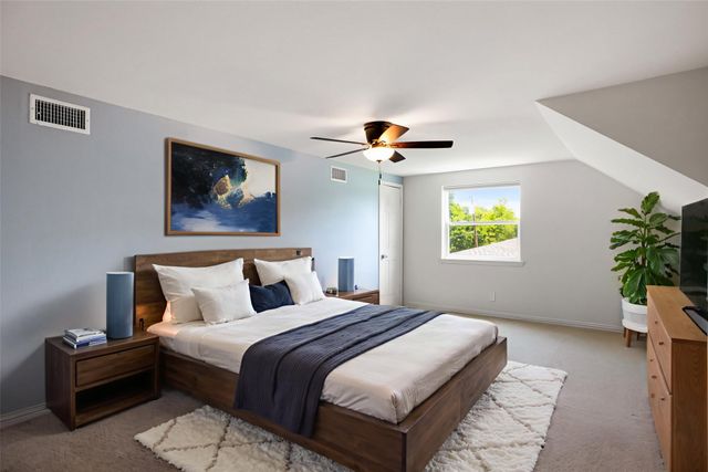 10611 Wyatt Street, Dallas, TX 75218