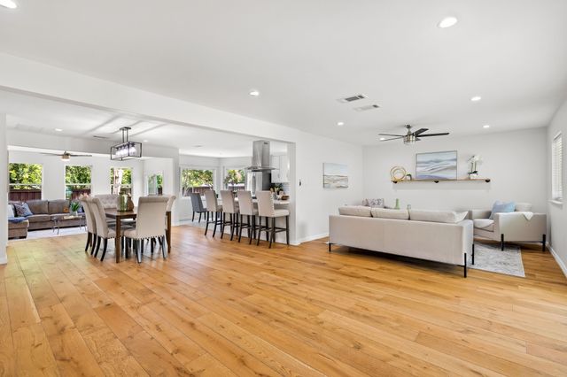 10611 Wyatt Street, Dallas, TX 75218