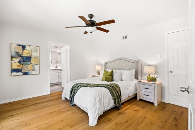 10611 Wyatt Street, Dallas, TX 75218