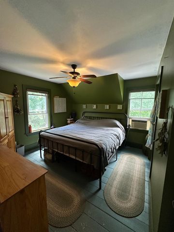20 Pleasant Street, Fitzwilliam, NH 03447