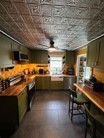 20 Pleasant Street, Fitzwilliam, NH 03447