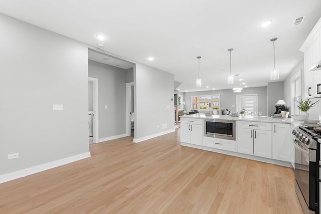 4113 Eberly Avenue, Brookfield, IL 60513