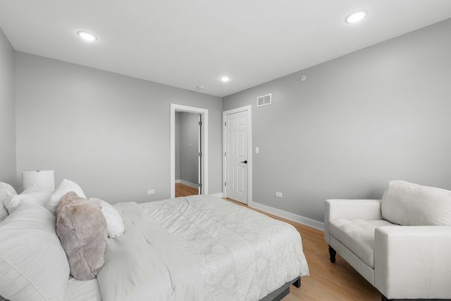 4113 Eberly Avenue, Brookfield, IL 60513