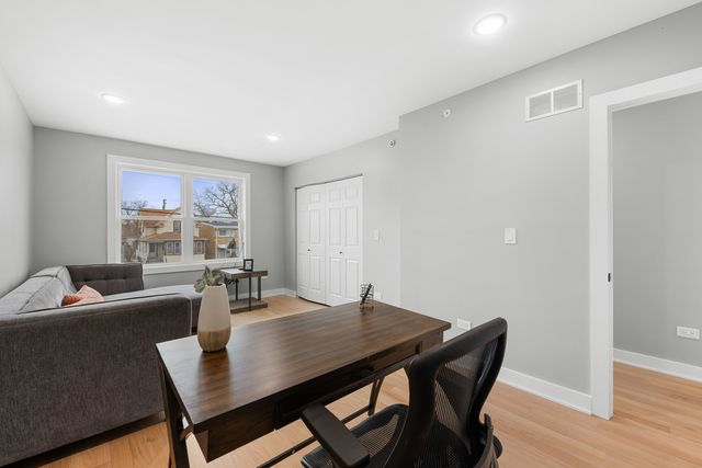 4113 Eberly Avenue, Brookfield, IL 60513
