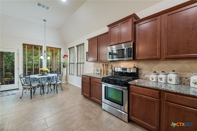 1827 Tall Chief, Leander, TX 78641