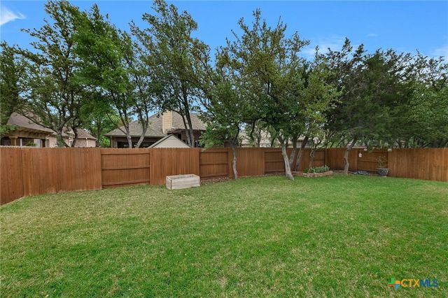 1827 Tall Chief, Leander, TX 78641
