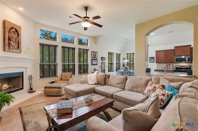 1827 Tall Chief, Leander, TX 78641