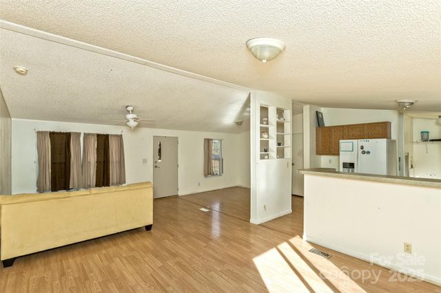 142 River Breeze Drive, Morganton, NC 28655