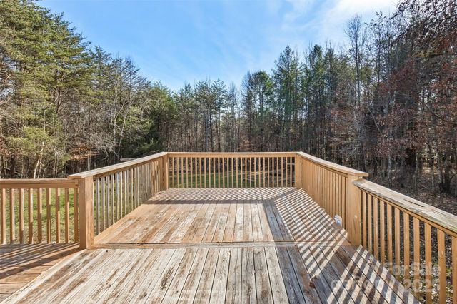 142 River Breeze Drive, Morganton, NC 28655