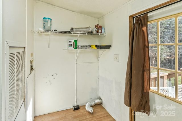 142 River Breeze Drive, Morganton, NC 28655