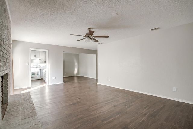 4409 Altamesa Boulevard, Fort Worth, TX 76133